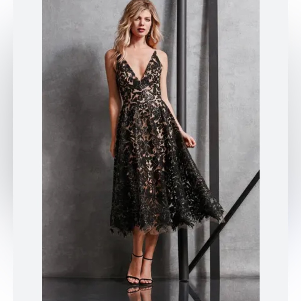 Dress the Population NWT Black Lace Sequin Midi Dress Nude Lining Size L ARG - Picture 2 of 7